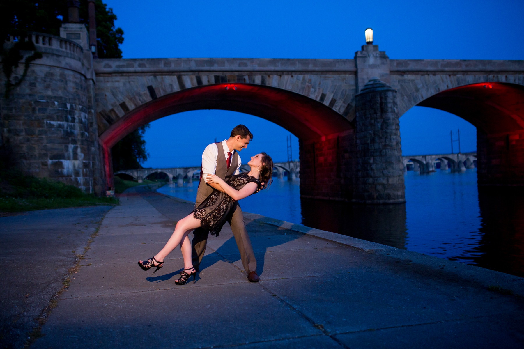 harrisburg capitol building, visiting front street susquehanna river engagement photos